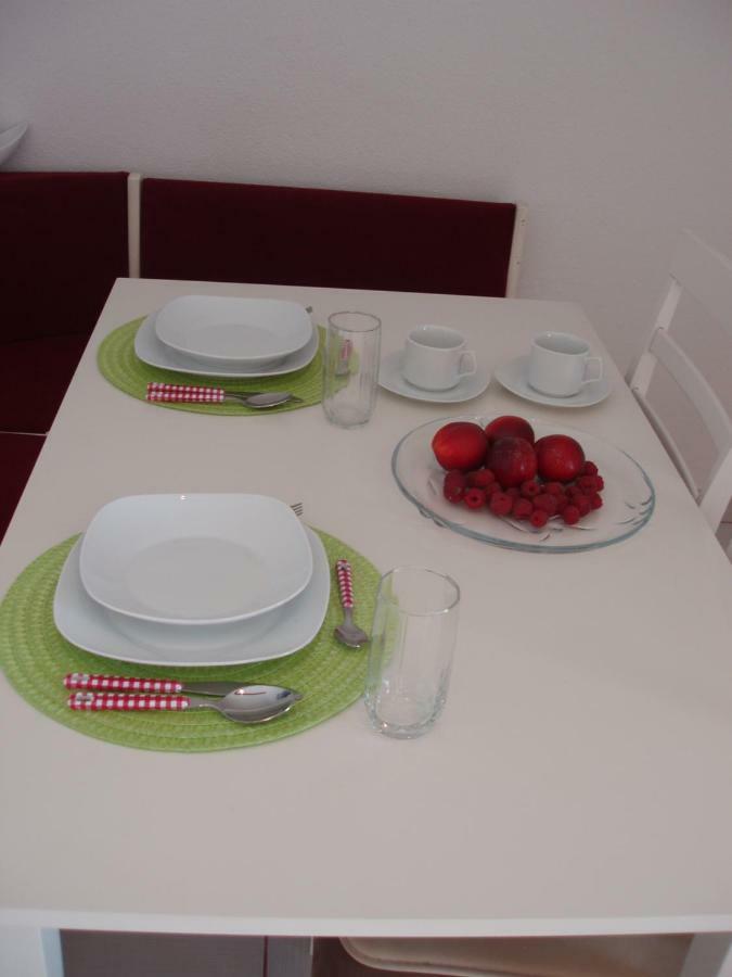 Mea Culpa Apartment Karlobag Bagian luar foto